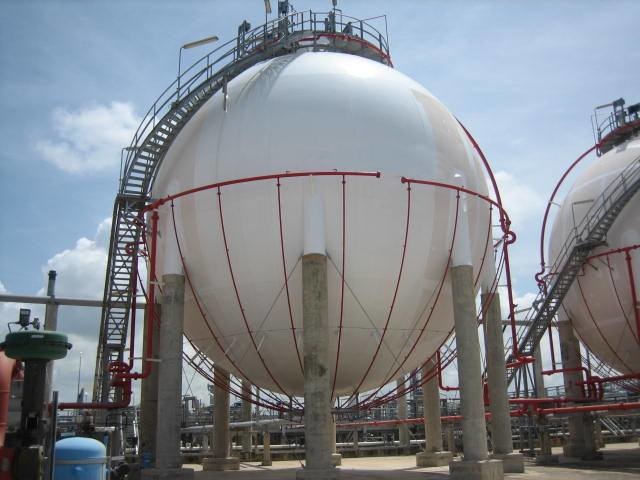 Газохранилища и резервуары для хранения жидкостей